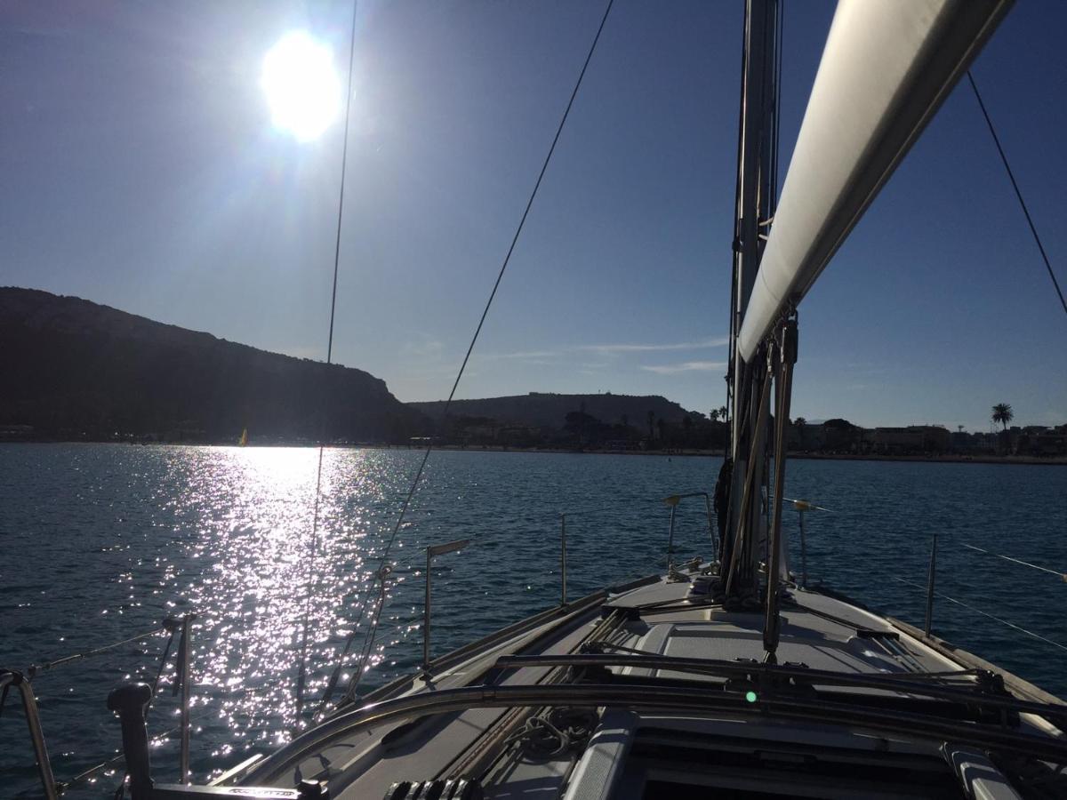 Апартаменты Sailing Кальяри Экстерьер фото